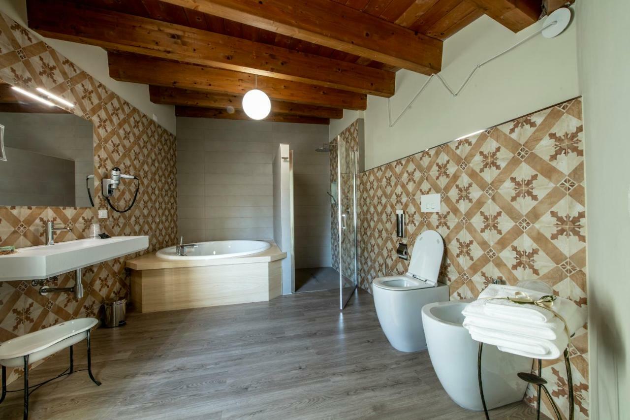 Residenza Don Alberto Ornano Grande ภายนอก รูปภาพ
